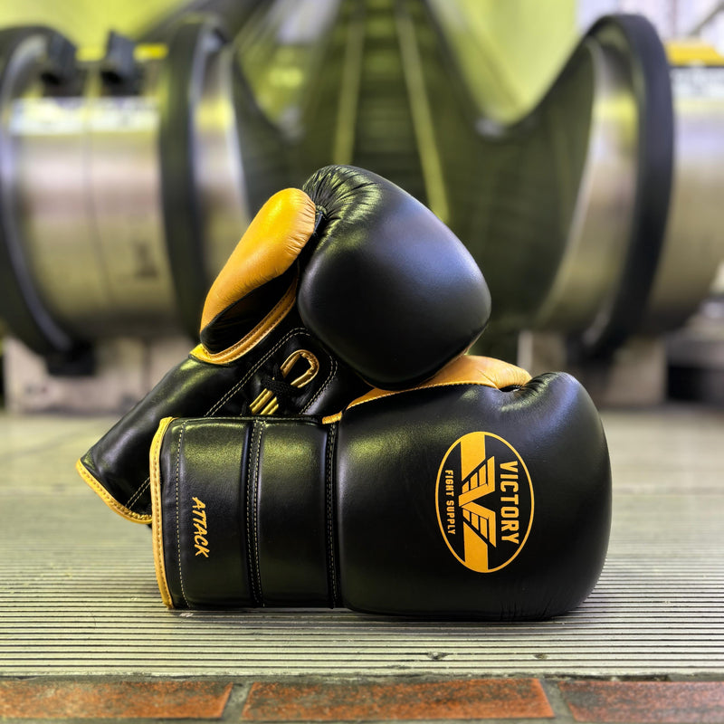 VICTORY GLOVES ATTACK LEATHER LACE BLACK/GOLD