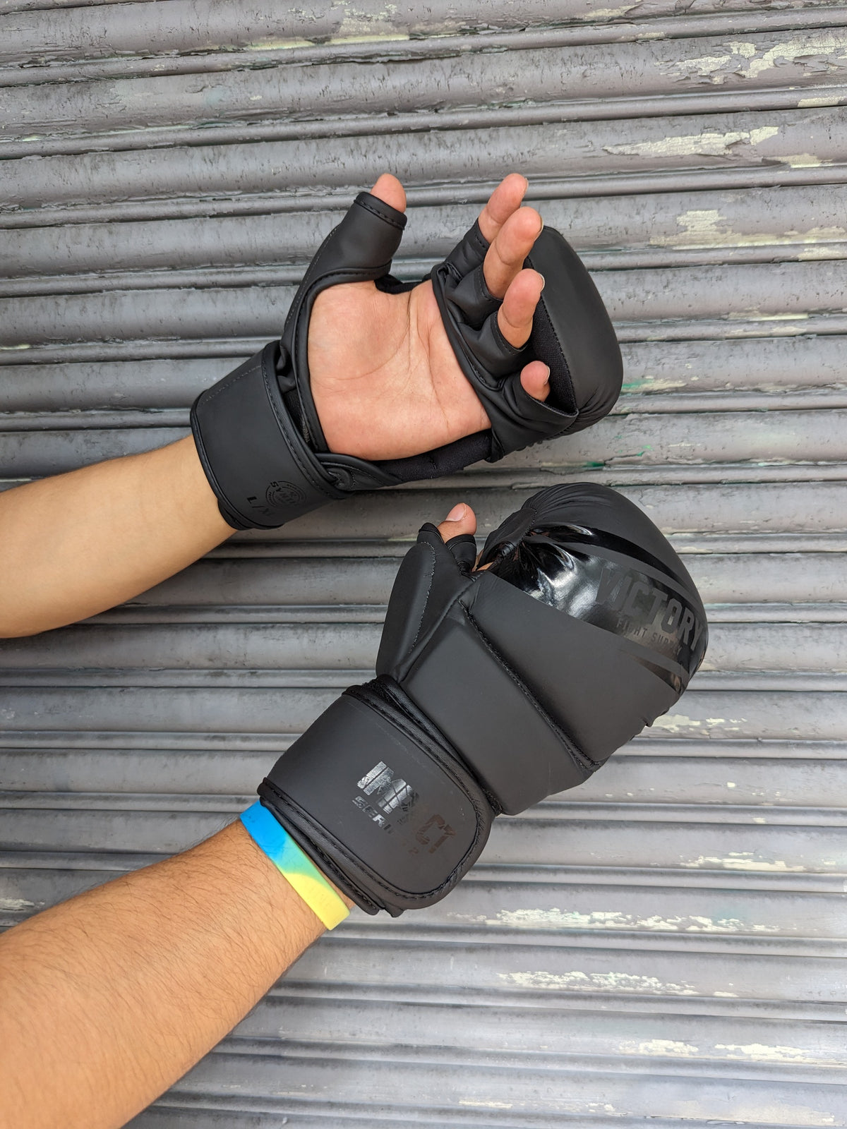 VICTORY MMA GLOVES SPARRING IMPACT 2 MATTE BLACK