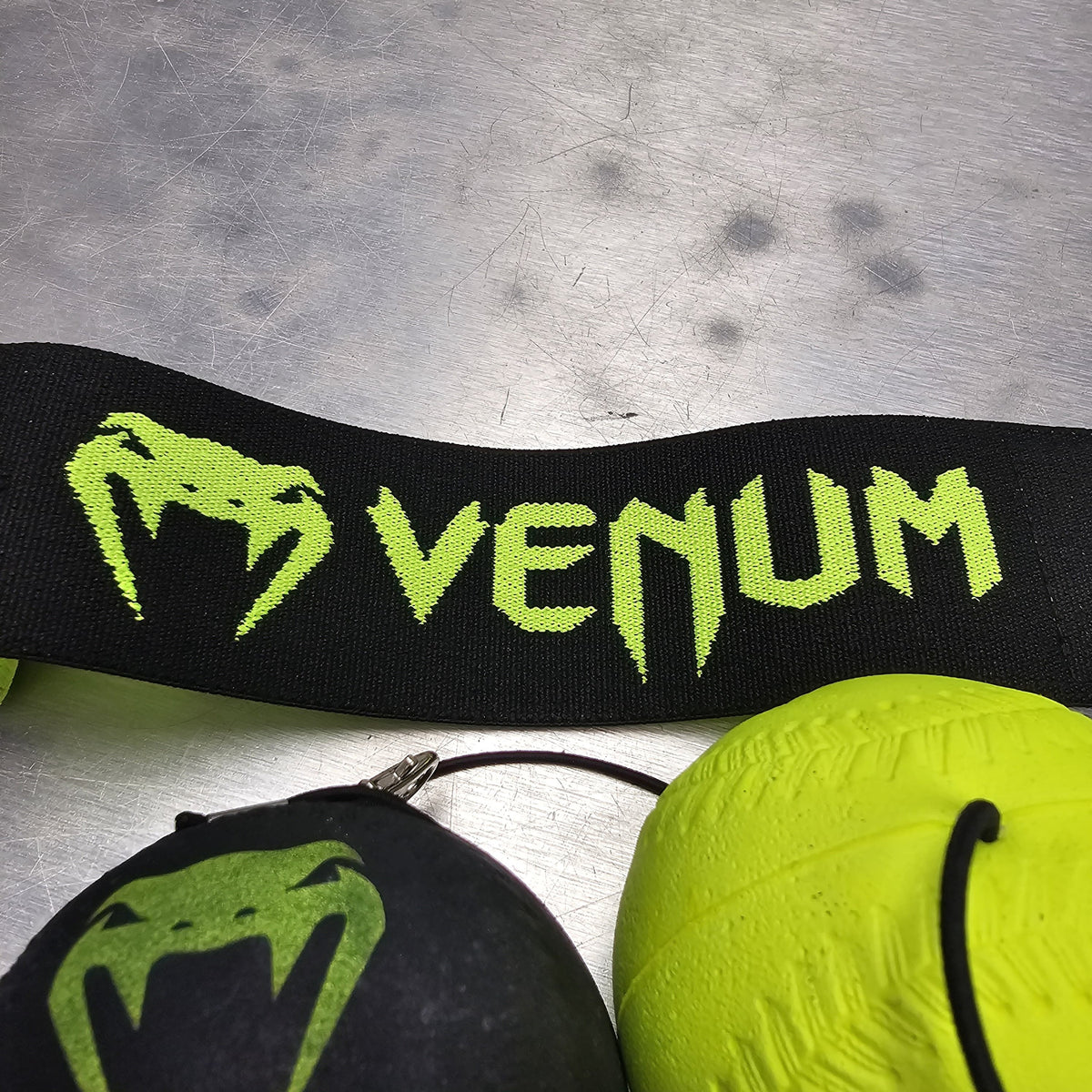 VENUM REFLEX BALL