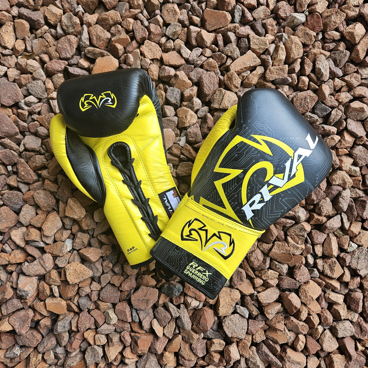 RIVAL GLOVES LIMITED EDITION P4P LACE SPARRING BLACK YELLOW