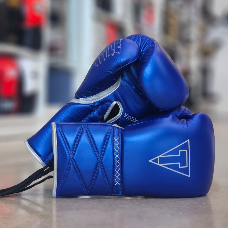 TITLE GLOVES MOMENTUM PRO SPARRING BLUE/SILVER