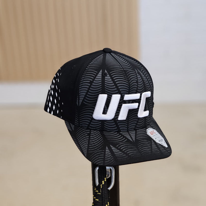 VENUM HAT UFC ZENITH SNAP BACK BLACK/WHITE