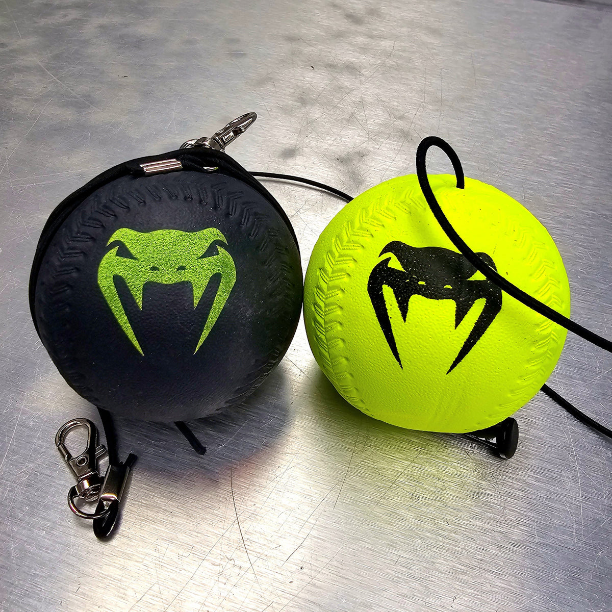 VENUM REFLEX BALL
