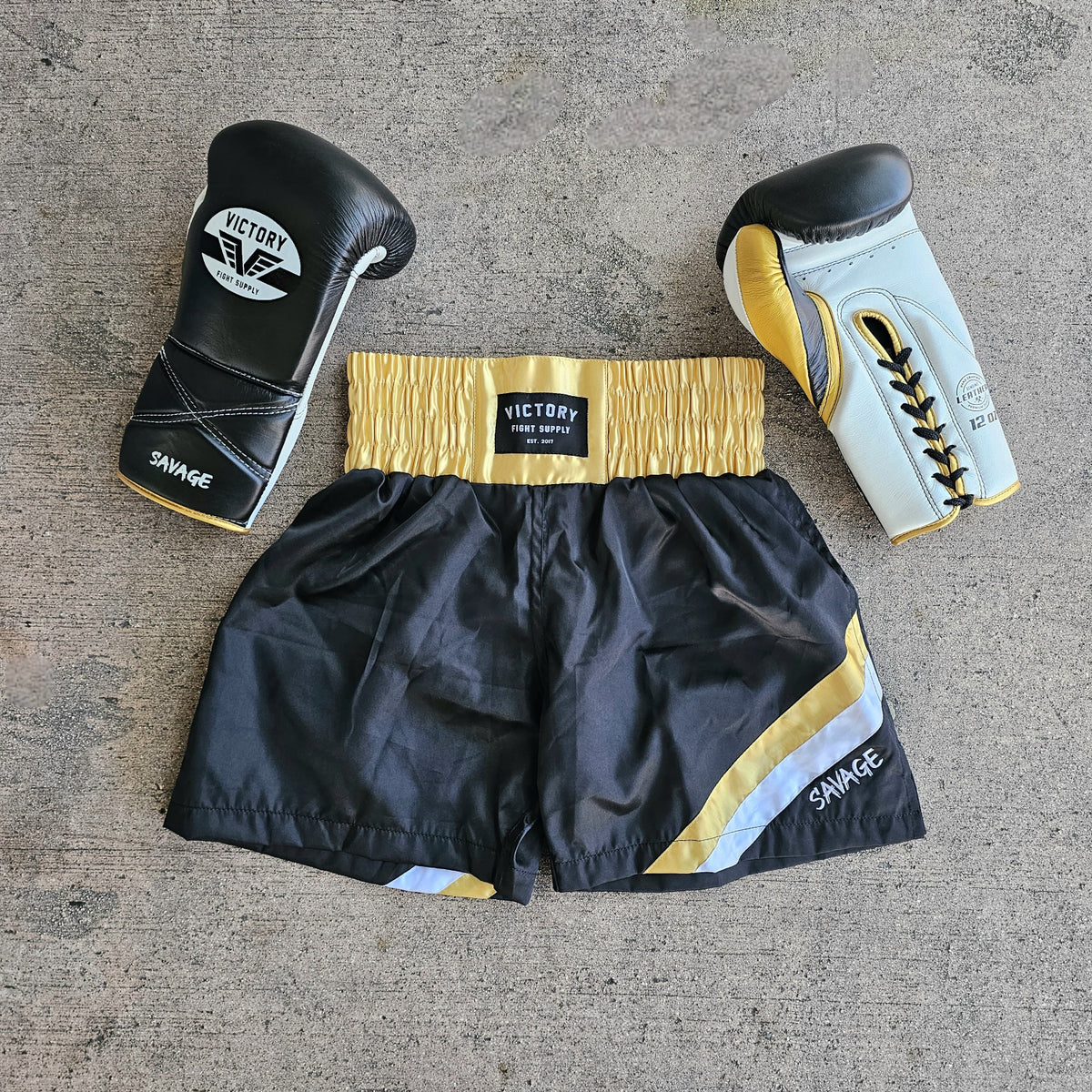 VICTORY BOXING SHORTS SAVAGE HYBRID BLACK/GOLD/WHITE