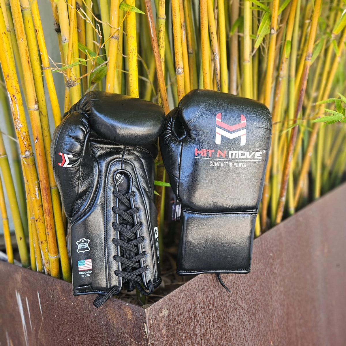 HIT N MOVE GLOVES COMPACT 16OZ LACE UP BLACK