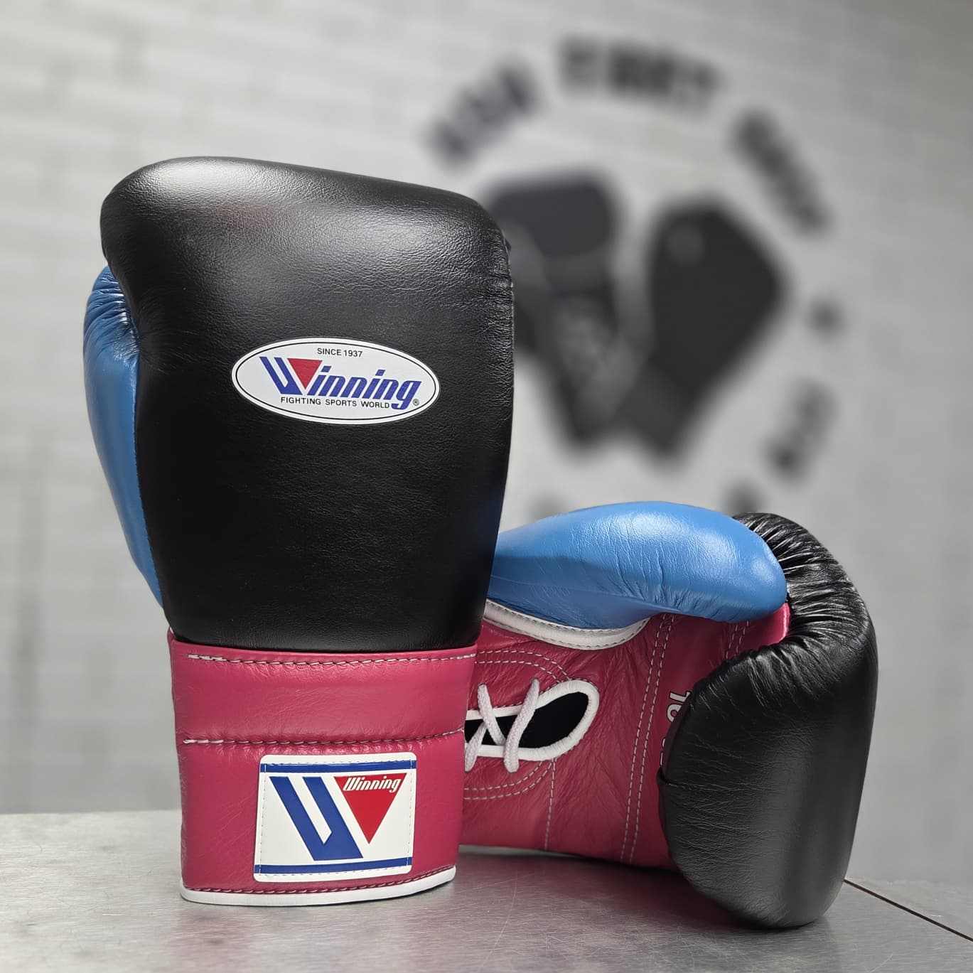 WINNING GLOVES CUSTOM LACE BLACK / PINK / SKY BLUE – MSM FIGHT SHOP