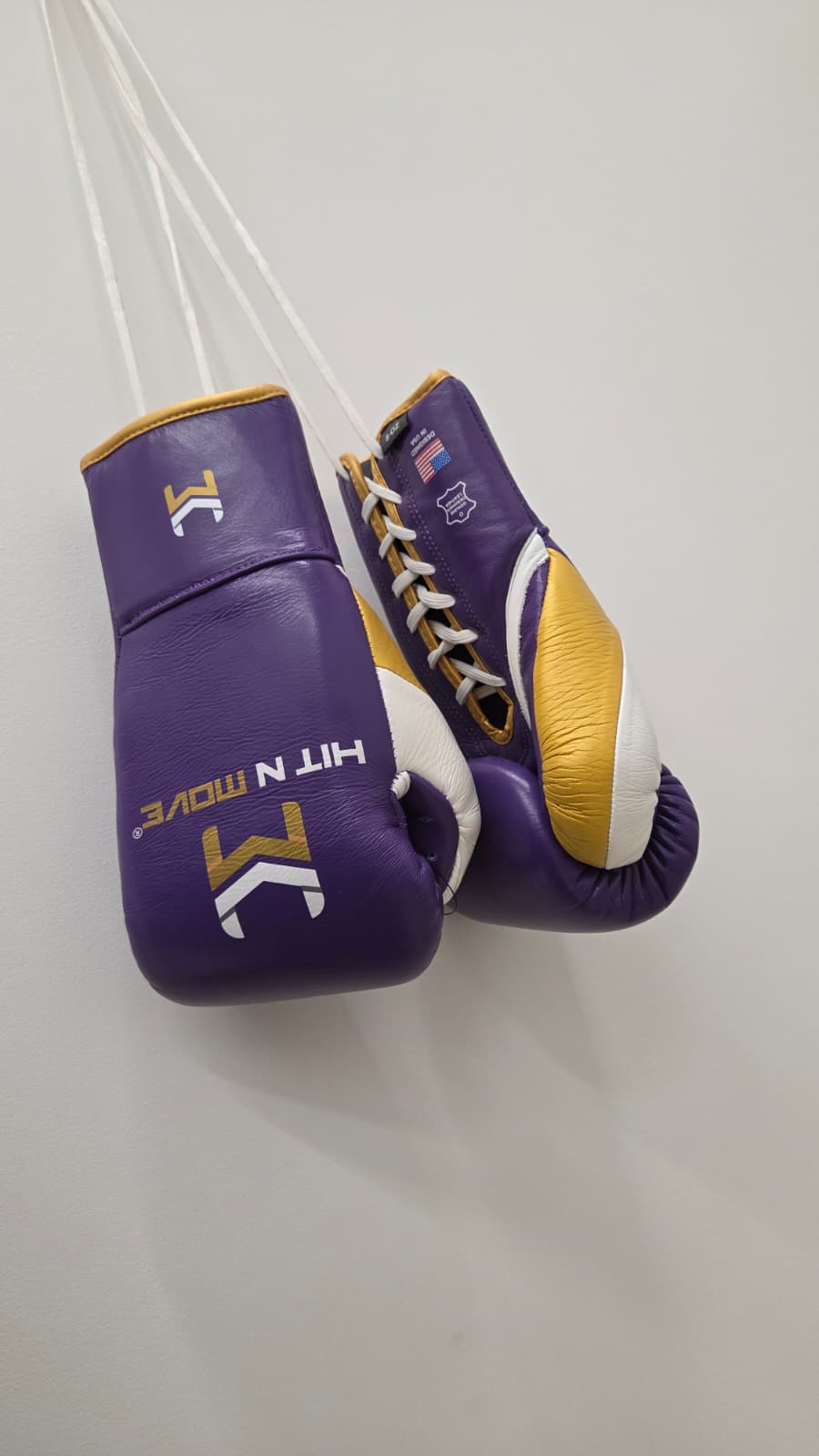 HIT N MOVE GLOVES PRO FIGHT  HOOK & LOOP PURPLE/GOLD/WHITE