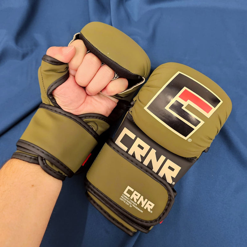 COMBAT CORNER MMA SPAR GLOVES OD GREEN