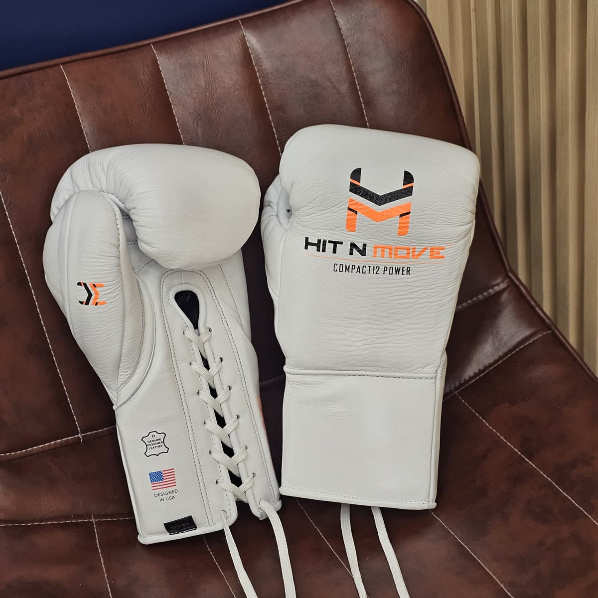 HIT N MOVE GLOVES COMPACT 12OZ LACE UP WHITE