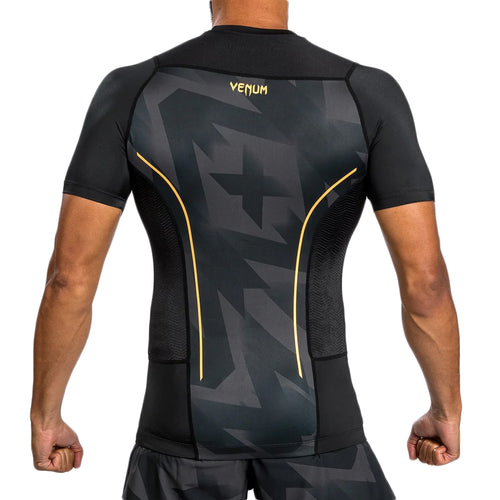 VENUM RASHGUARD CAMO RAZOR S/S BLACK/GOLD