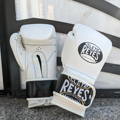 CLETO REYES GLOVES HOOK AND LOOP BOXING WHITE/BLACK