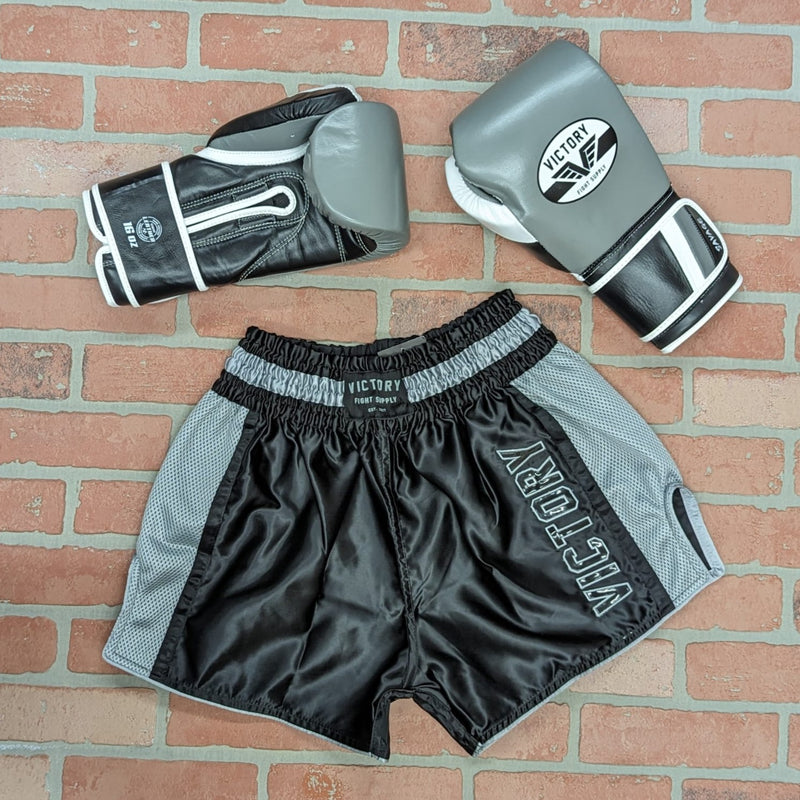 VICTORY MUAY THAI SHORTS CARBON BLACK/SILVER