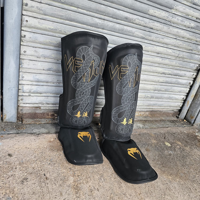 VENUM SHINGUARDS SERPENTI BLACK/GOLD