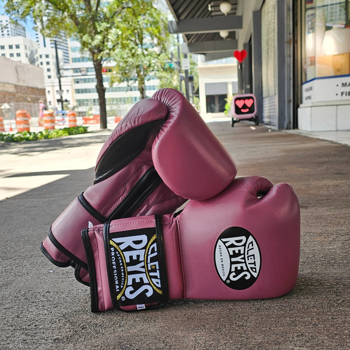 CLETO REYES GLOVES HOOK AND LOOP PINK