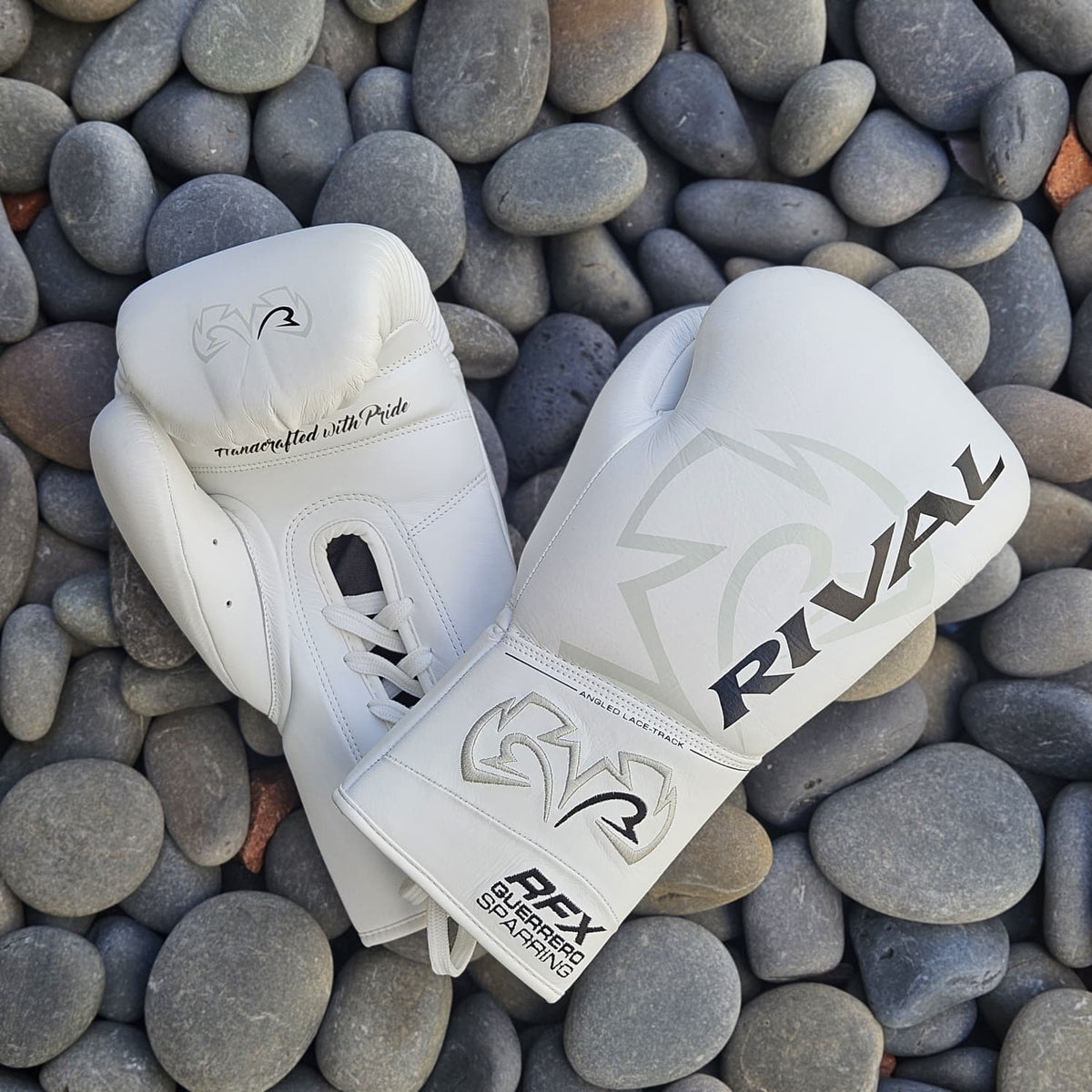 RIVAL GLOVES GUERRERO SPARRING LACE SFH WHITE/BLACK
