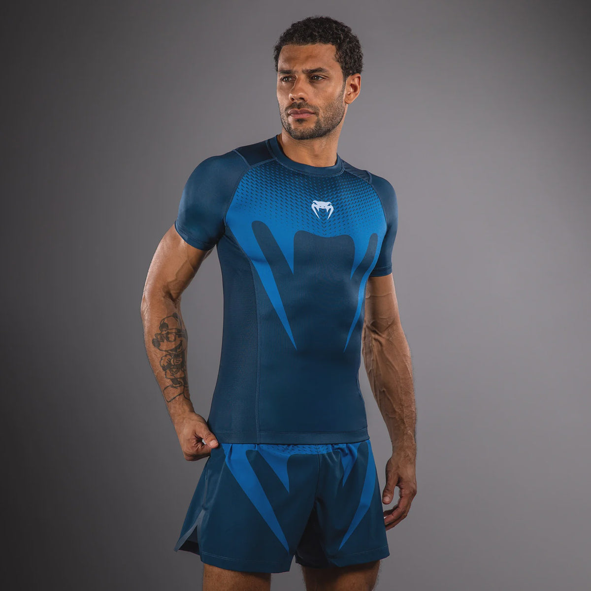 VENUM RASHGUARD NO GI S/S INDIGO BLUE