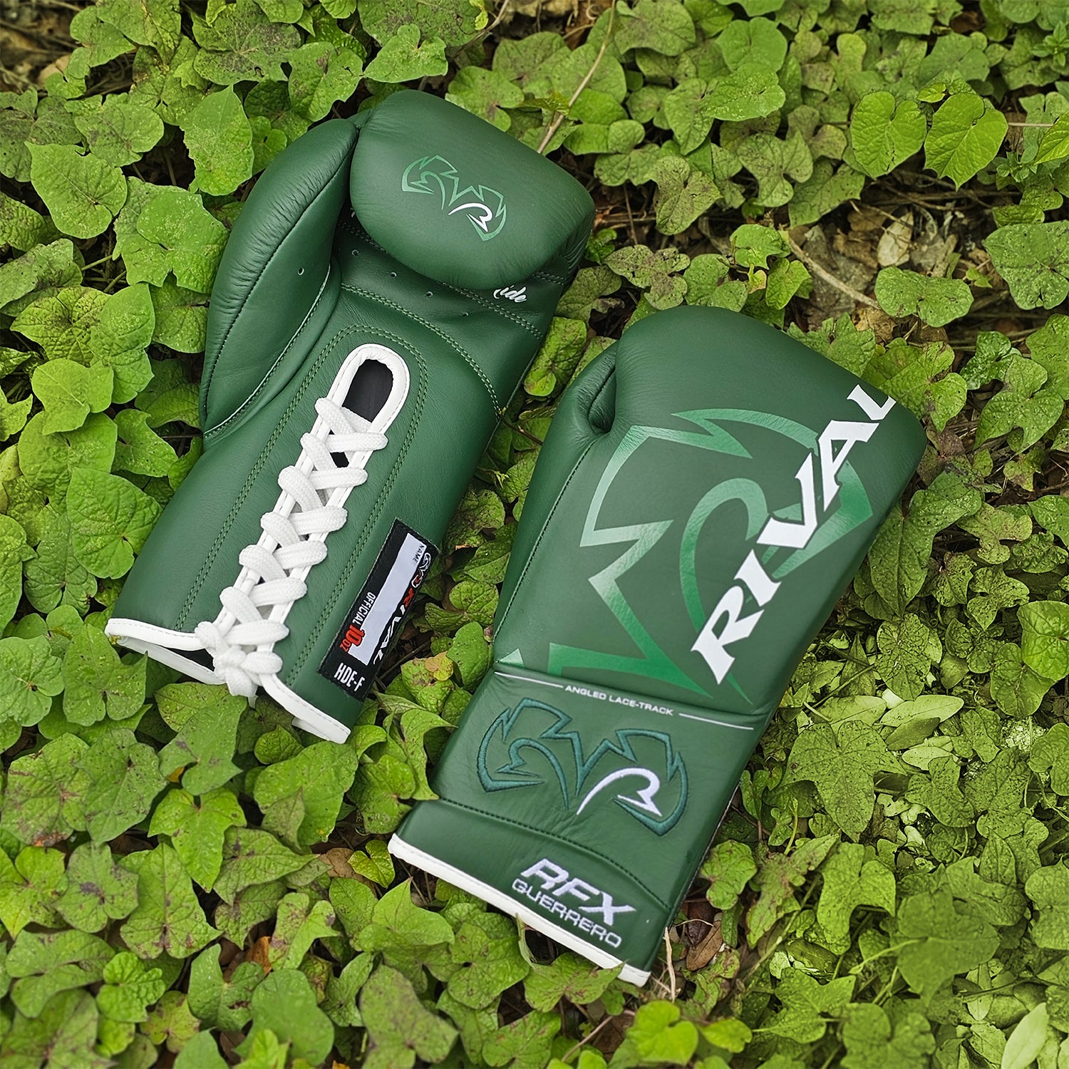 RIVAL GLOVES LACE RFX GUERRERO PRO FIGHT HDE-F GREEN – MSM FIGHT SHOP
