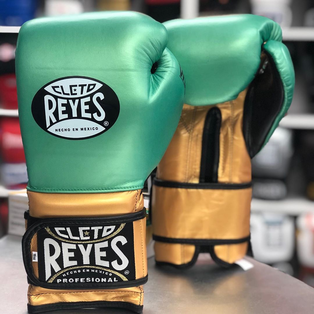 CLETO REYES GLOVES VELCRO TRADITIONAL WBC LIMITED EDITION  METALLIC GREEN/GOLD