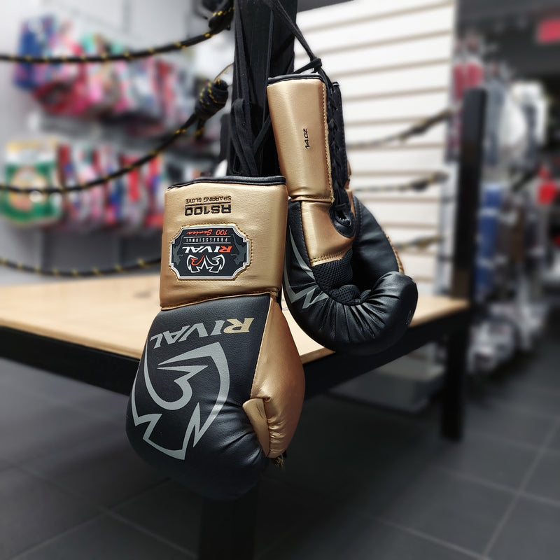 Rival rs100 professional sparring sales gloves