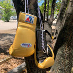 WINNING GLOVES CUSTOM 16OZ LACE GOLD / BLACK