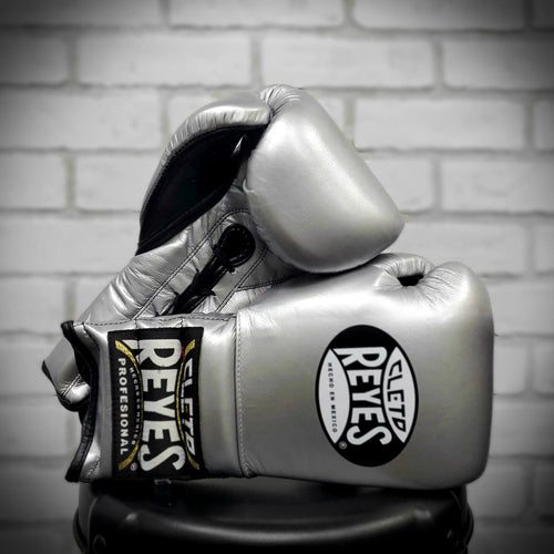 CLETO REYES GLOVES LACE LIMITED PLATINUM SILVER