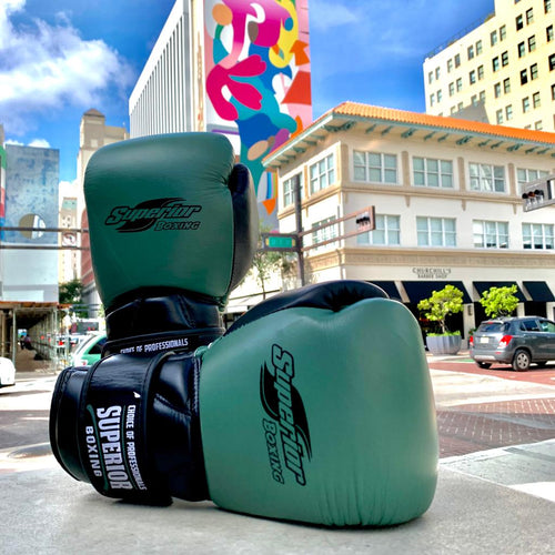 SUPERIOR GLOVES SUPER SAFETY SPARRING HOOK & LOOP BLACK/ GREEN