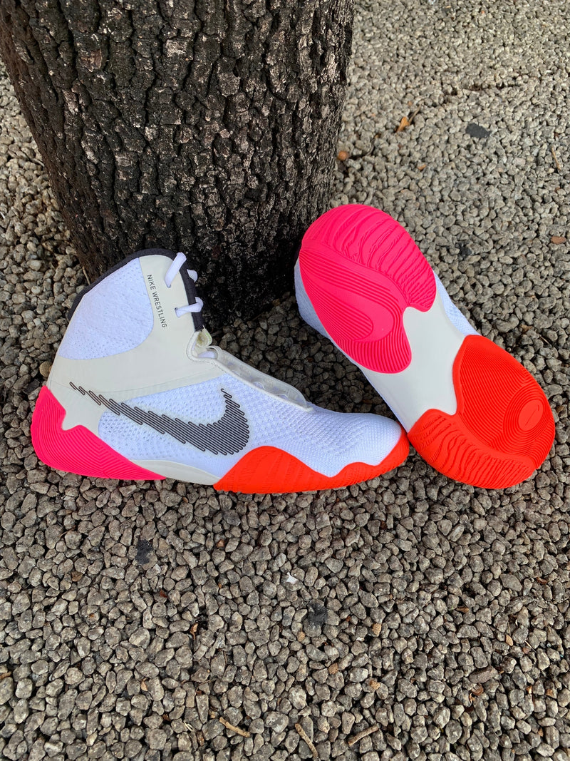 Nike tawa wrestling sales shoes