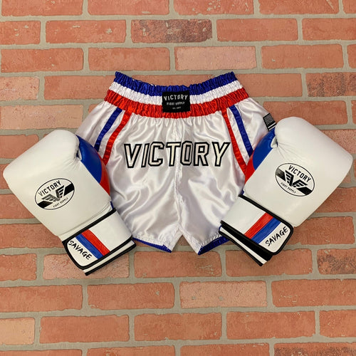 VICTORY MUAY THAI SHORTS IMPACT V2 WHITE/BLUE/RED