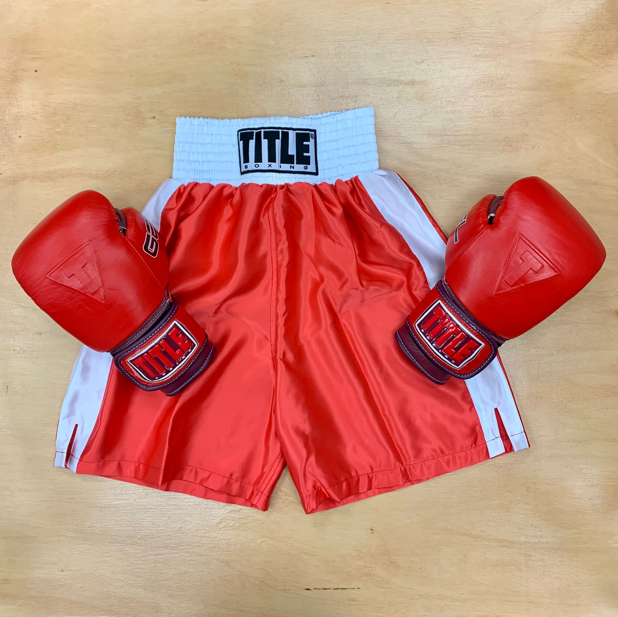 TITLE BOXING SHORTS EDGE RED/WHITE