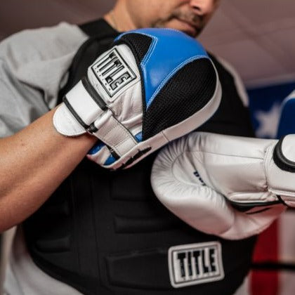 TITLE FOCUS MITTS FLURRY MICRO LEATHER BLUE/WHITE/BLACK – MSM